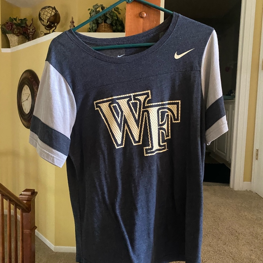 Nike wake forest shirt